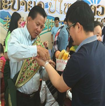 ���ϻ���ѧԺ�����ʺ������ѧԺ�ɹ��ٰ��׽������θɽ�ӭ�»