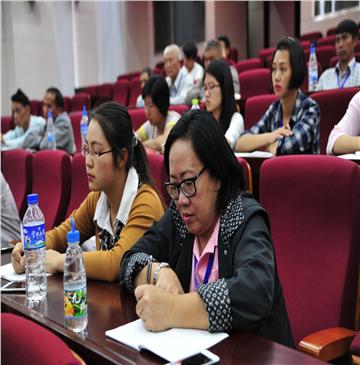 ����Ժ�Ȱ�2016�ꡰ���Ľ�����У����ϰ����̩�ࡱ��ѵ����Բ������